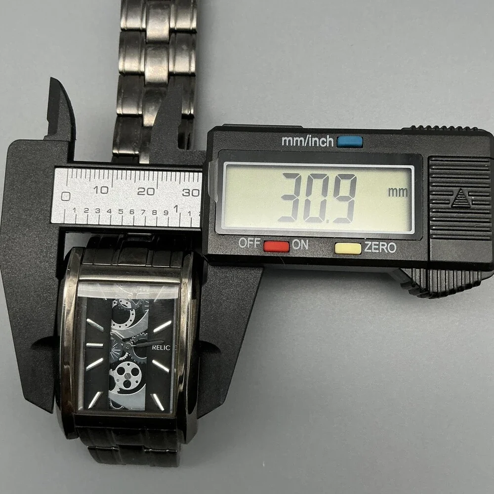 Relic ZR77133 Mens Watch 31mm Black Skeleton Dial Stainless New Battery 7.75